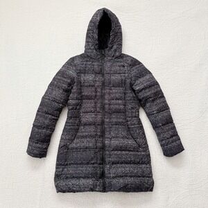 The North Face Women's 550 Down-Filled Hooded Puffer Parka Sz M